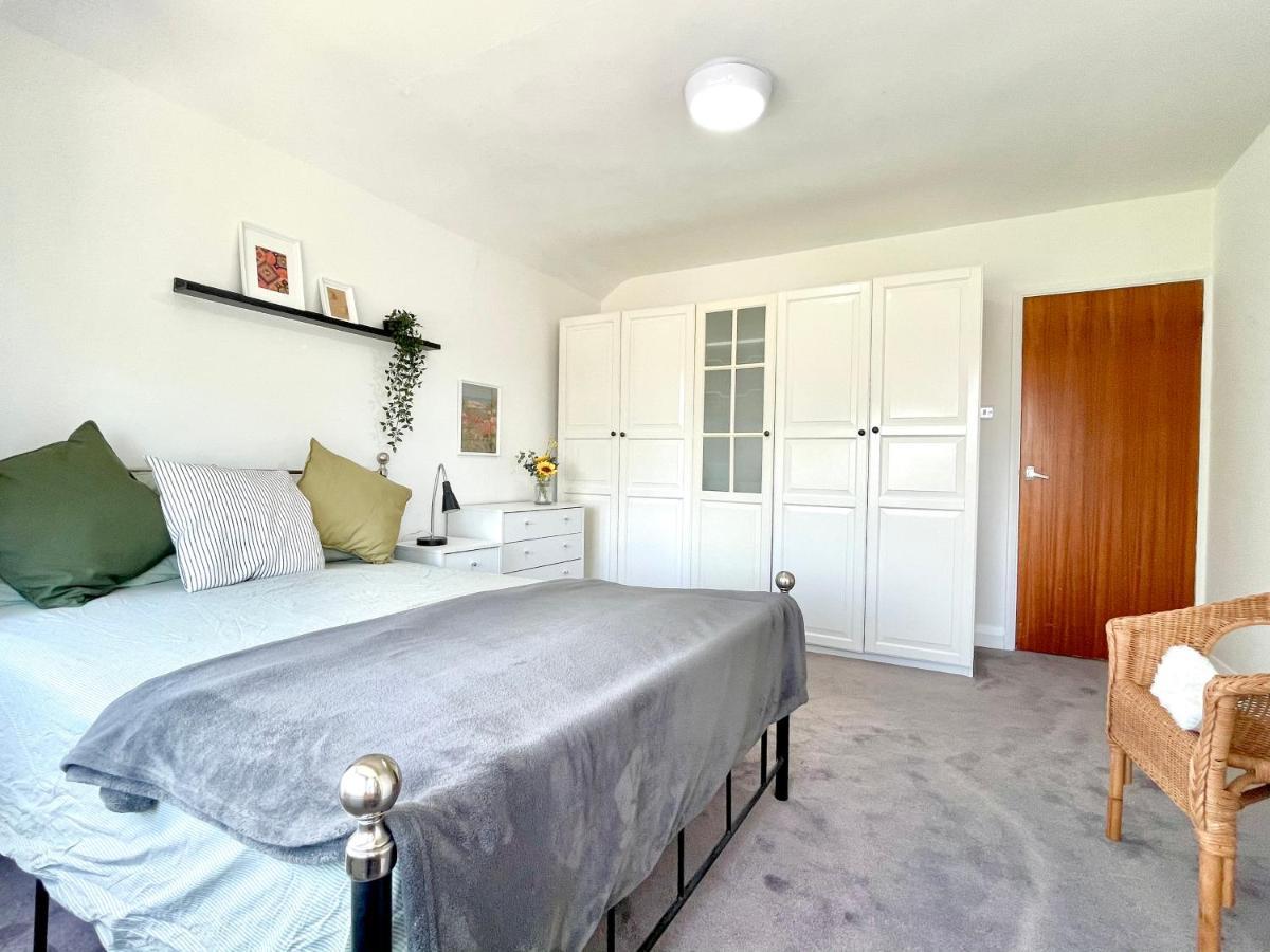 Appartamento No2326 Tree-Hole Northolt  Esterno foto