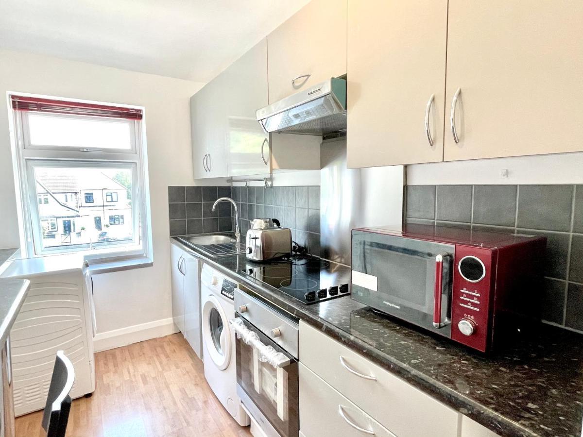 Appartamento No2326 Tree-Hole Northolt  Esterno foto