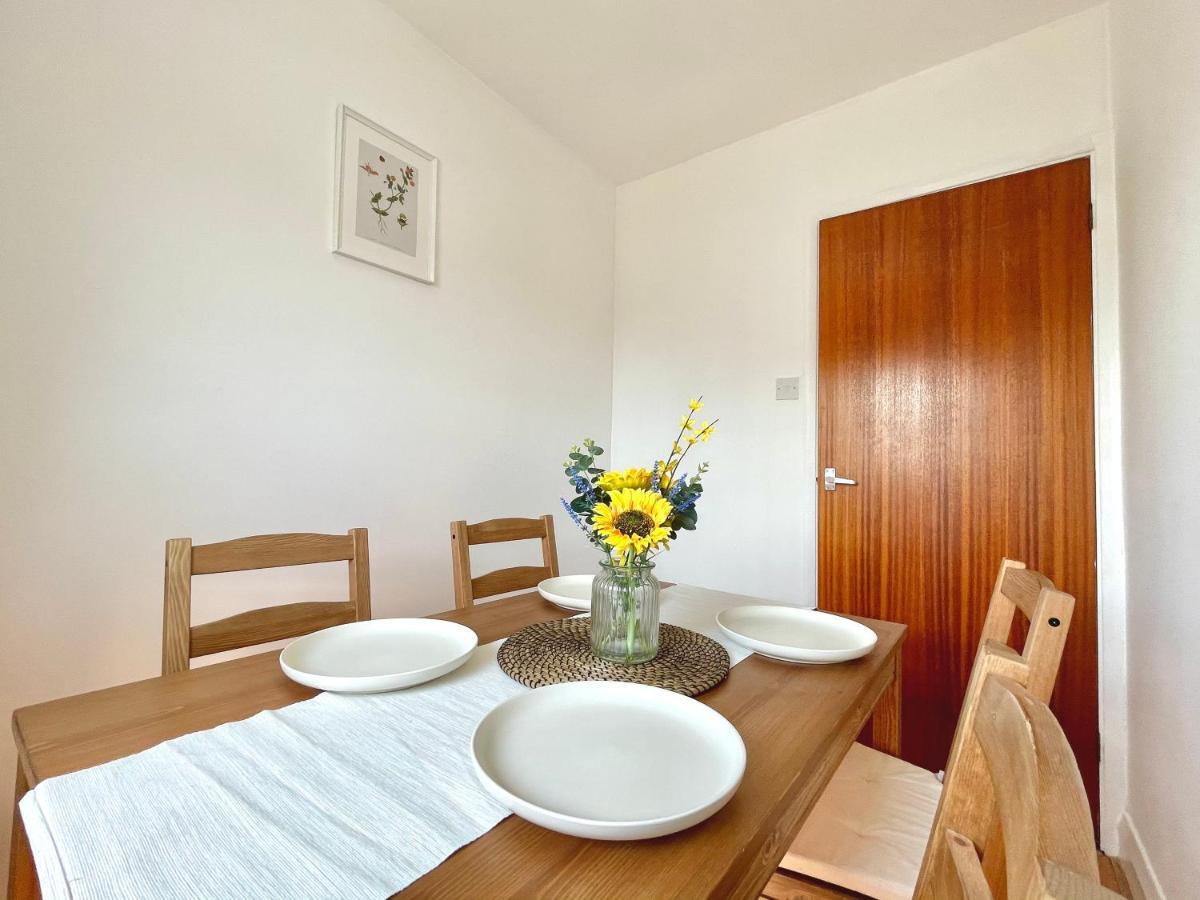 Appartamento No2326 Tree-Hole Northolt  Esterno foto