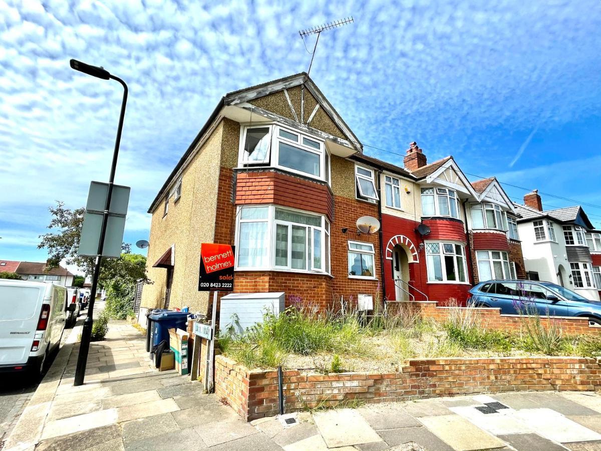 Appartamento No2326 Tree-Hole Northolt  Esterno foto